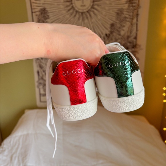 NWOT✨ Gucci Ace Bee Sneakers 🐝 with all Original Packaging ❤️ - Picture 4 of 16